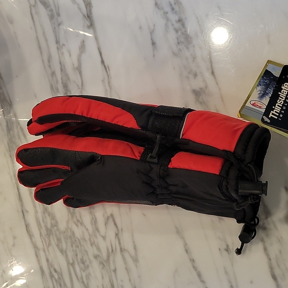 NWT BIG BOY'S 3M THINSULATE INSULATION WATERPROOF SNOWBOARDING SNOW GLOVES - Picture 4 of 6